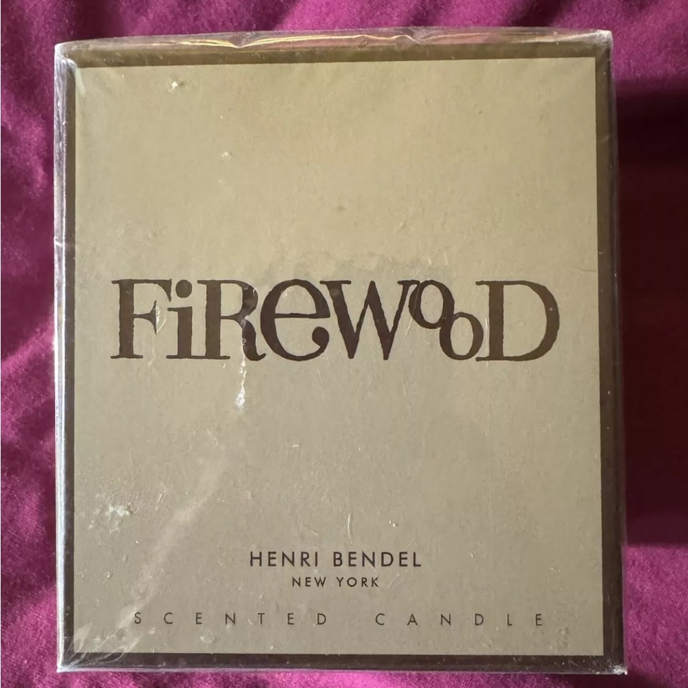 Henri Bendel Firewood candle